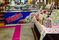 Shuttle ride from your car to the store.Walnut Creek Amish Flea Market in holmes County near Sugarcreek,Ohio in Amish Country,shop antiques and more