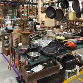 Zimmerz 5X5 At Walnut Creek Amish Fleamarket in Ohio Zimmerz 5X5 At Walnut Creek Amish Fleamarket in Ohio